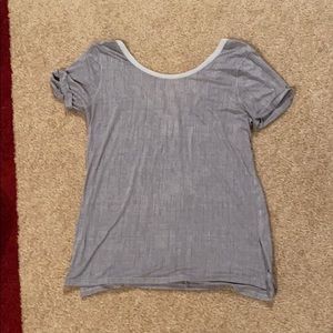 Lululemon T-shirt